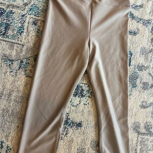 ALO Yoga Beige Leggings